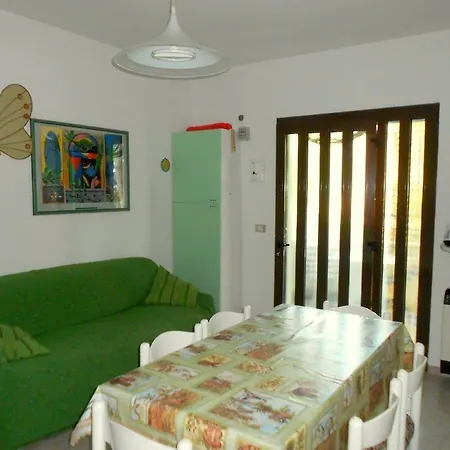 Apartment Apartment In Rosolina Mare 12 *